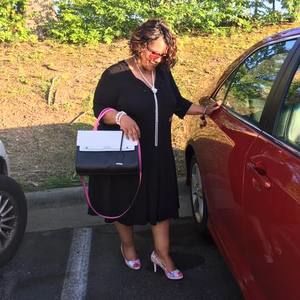 Meet your Posher, Veronica